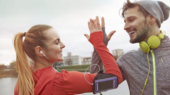 Laufziele erreichen / Bild: istock / gpointstudio